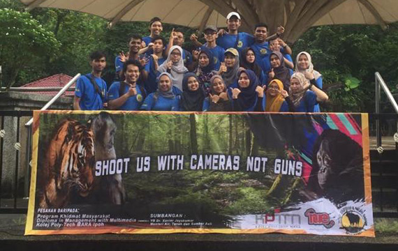 Program Khidmat Masyarakat Anjuran Pelajar KPTM Ipoh di Zoo Taiping